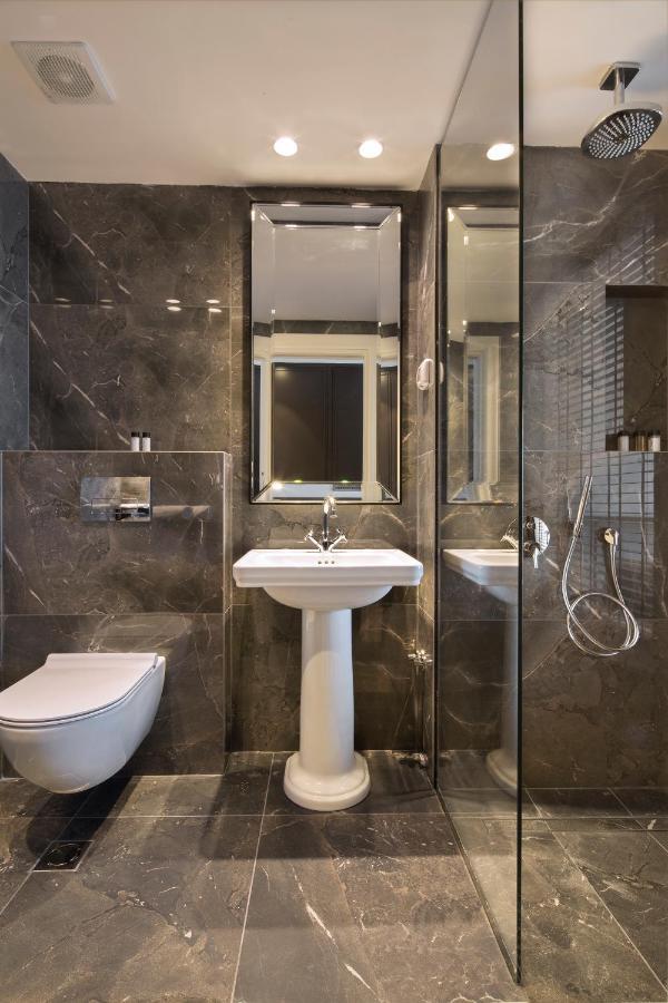 Doppelzimmer mit Poolblick